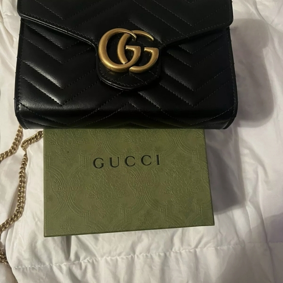 GUCCI Gg Marmont Chain Shoulder Bag - Picture 1 of 2